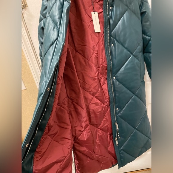 NWT Rebecca Minkoff Women’s Quilted Long Hooded Puffer Coat Sz M Deep Sea Color - Picture 8 of 14